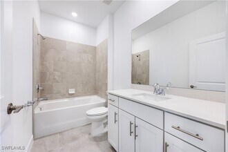 19597 Hinkley Dr in Estero, FL - Building Photo - Building Photo