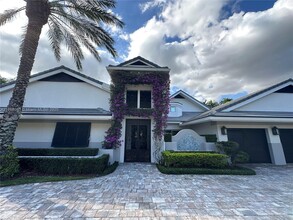 4141 Sanctuary Ln in Boca Raton, FL - Building Photo - Building Photo