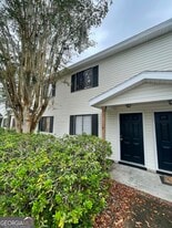 119 S East St in Kingsland, GA - Building Photo