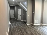 2212 Lyndhurst Ave photo'