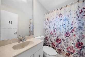 1125 NE 6th St in Hallandale Beach, FL - Building Photo - Building Photo