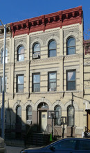 389 Woodbine St in Brooklyn, NY - Building Photo - Building Photo