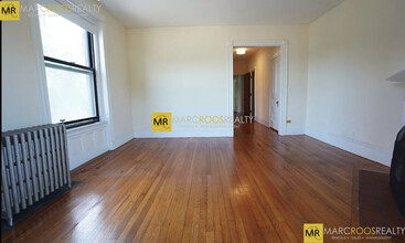 504 Beacon St, Unit 43 in Boston, MA - Building Photo - Building Photo