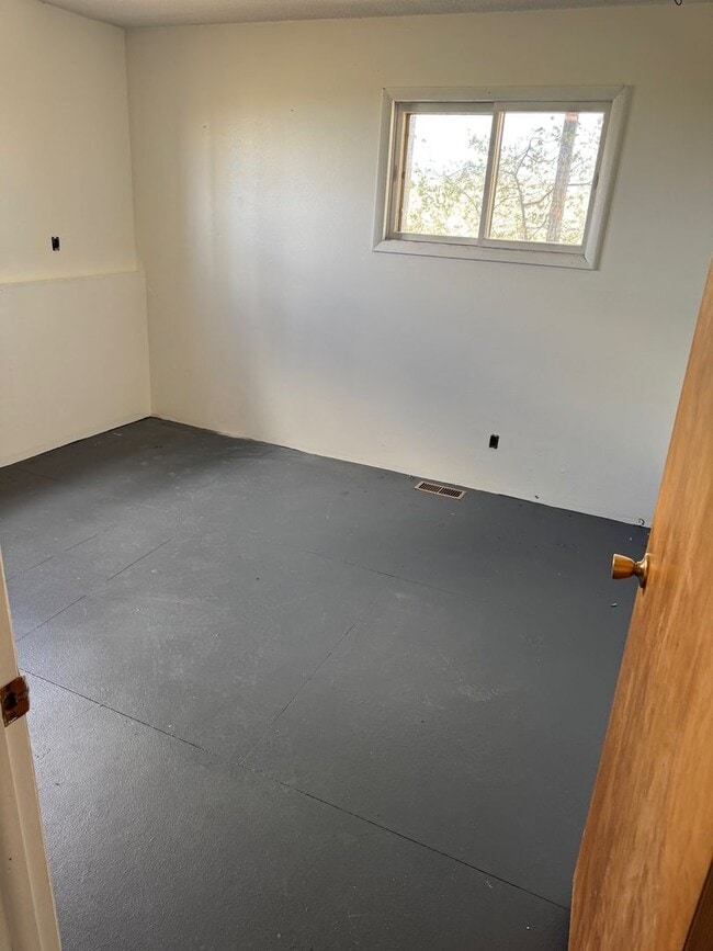 238 Gilmore Gulch Rd in Laramie, WY - Building Photo - Building Photo