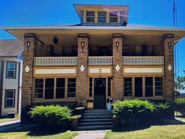 1008 Monroe Ave, Unit 2