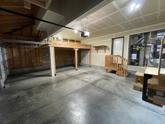 property at 1197 NW Longview Dr