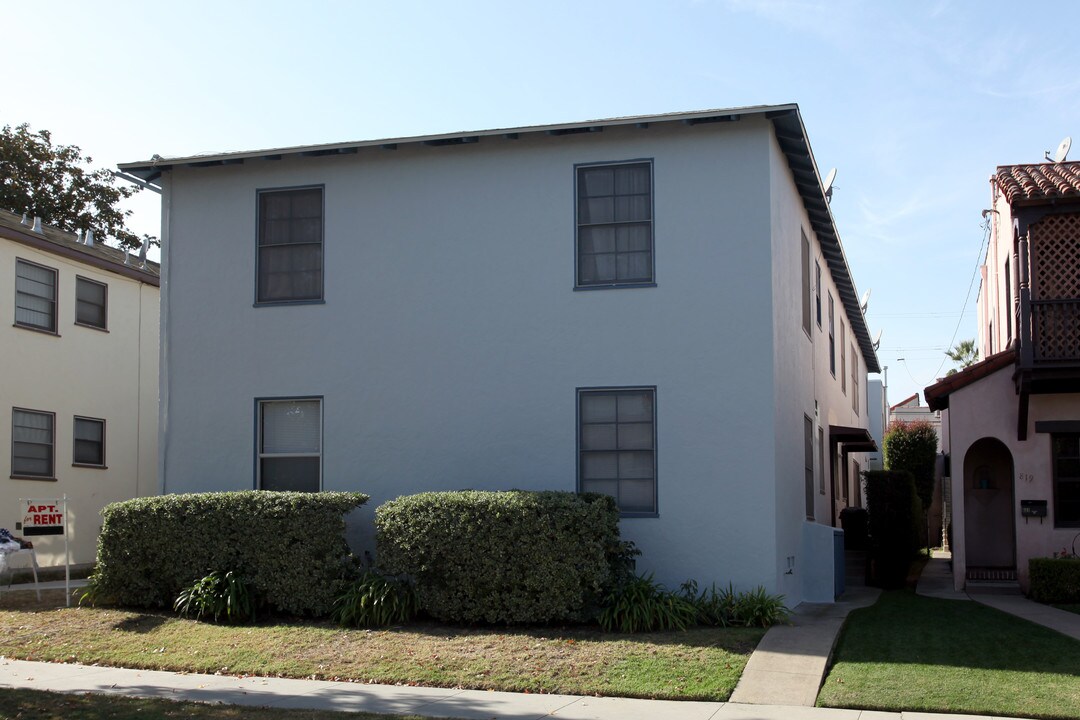 815 Belmont Ave in Long Beach, CA - Building Photo