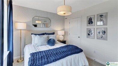 1132 Meadowlark Dr in Fogelsville, PA - Building Photo - Building Photo