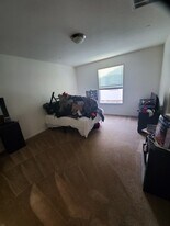 7819 Zaragoza walk in Sacramento, CA - Building Photo