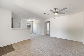 9903 Roxanna Dr in Austin, TX - Building Photo - Building Photo