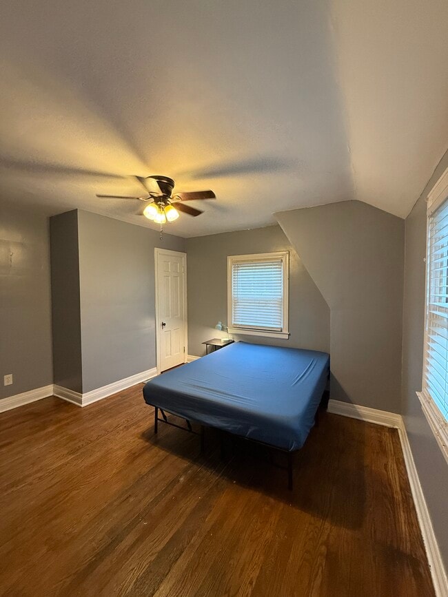 1826 Cypress St in Louisville, KY - Building Photo - Building Photo