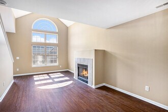 3253 Newbury Pl in Troy, MI - Building Photo - Building Photo