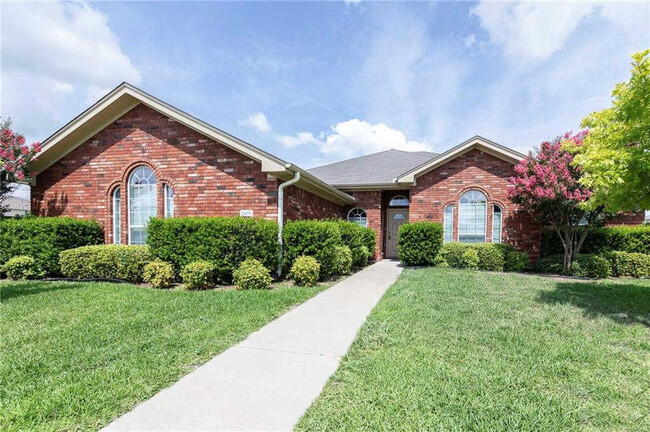 property at 2605 Wisteria Ln