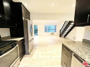 14744 Magnolia Blvd in Los Angeles, CA - Building Photo - Building Photo