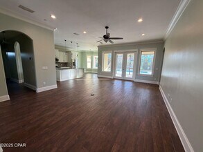 4528 Tropical Dr in Panama City, FL - Building Photo - Building Photo
