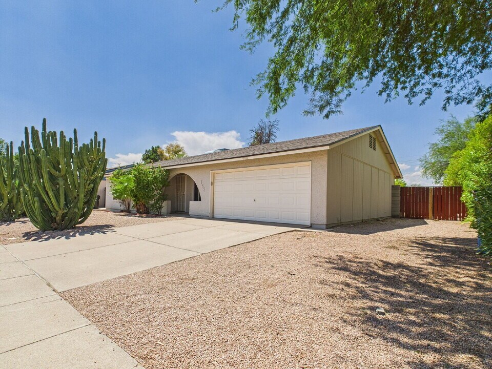 168 S Aspen Dr in Chandler, AZ - Building Photo