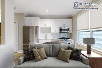 80 N Central Ave in Hempstead, NY - Building Photo - Building Photo