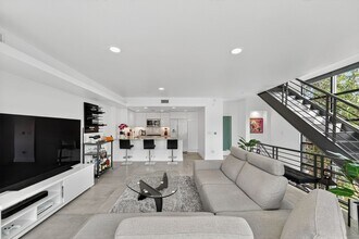 1418 Innes Pl in Venice, CA - Building Photo - Building Photo