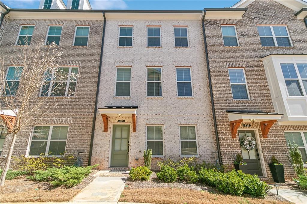 825 Angora Aly in Scottdale, GA - Building Photo