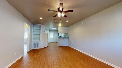 3923 Olive St, Unit A in Bryan, TX - Building Photo - Building Photo