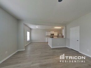 5710 That Way in Houston, TX - Building Photo - Building Photo