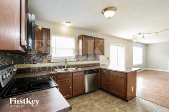 5246 Melbourne Rd in Indianapolis, IN - Building Photo - Building Photo