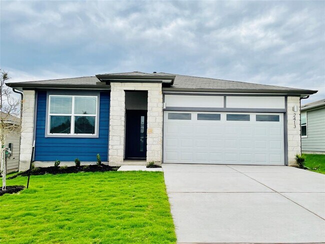 property at 2413 Sisterdale Ln