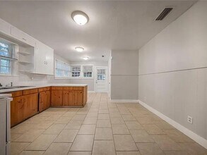 2407 Juanita St in Mobile, AL - Building Photo - Building Photo