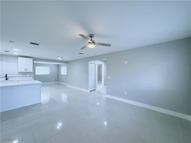 property at 4432 E Riverside Dr