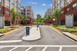 106 Saint Ives Pl in Oxon Hill, MD - Building Photo