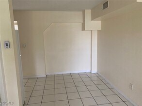 18 Westminster St N in Lehigh Acres, FL - Building Photo - Building Photo