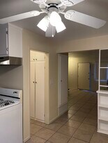 4575 Canoga St, Unit B in Montclair, CA - Building Photo