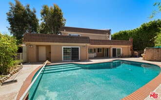 3102 Granville Ave in Los Angeles, CA - Building Photo