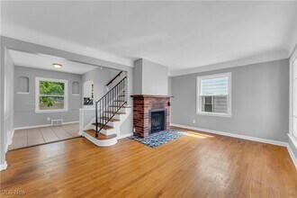 5219 Joseph St in Maple Heights, OH - Building Photo - Building Photo