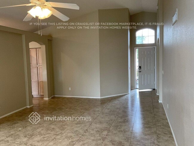 8975 W Maryland Ave in Glendale, AZ - Building Photo - Building Photo