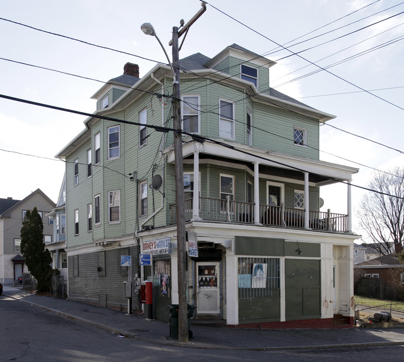 174 Chapin Ave in Providence, RI - Foto de edificio