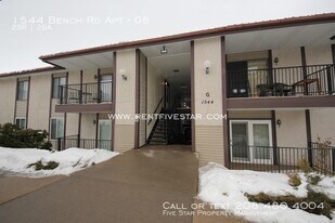 1544 Bench Rd in Pocatello, ID - Building Photo