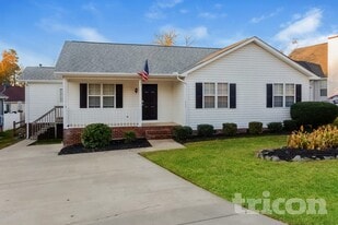 353 Canter Ct NW in Concord, NC - Building Photo