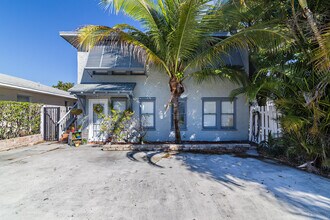 4205 N Flagler Dr in West Palm Beach, FL - Building Photo - Building Photo