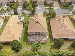 1316 Gleneagles Ln in Four Corners, FL - Building Photo - Building Photo