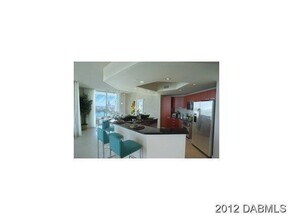 241 Riverside Dr, Unit 905 in Holly Hill, FL - Building Photo - Building Photo