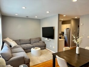 66 King St in Nutley, NJ - Building Photo - Building Photo