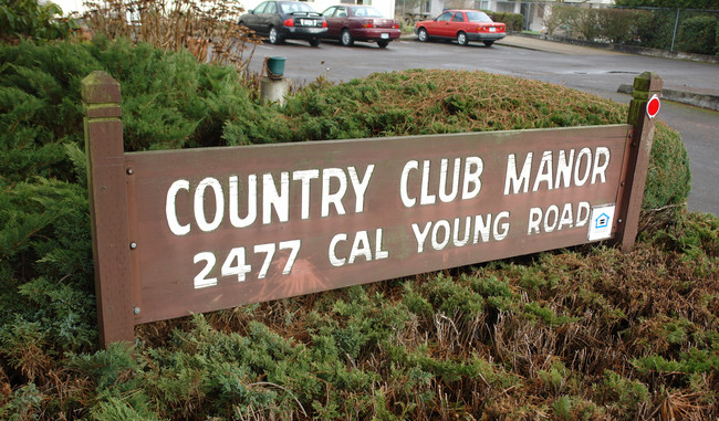 Country Club Manor in Eugene, OR - Foto de edificio - Building Photo