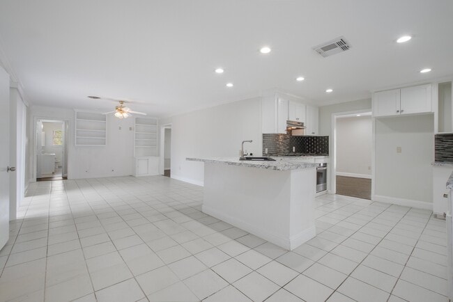 property at 2902 Wuthering Heights Dr