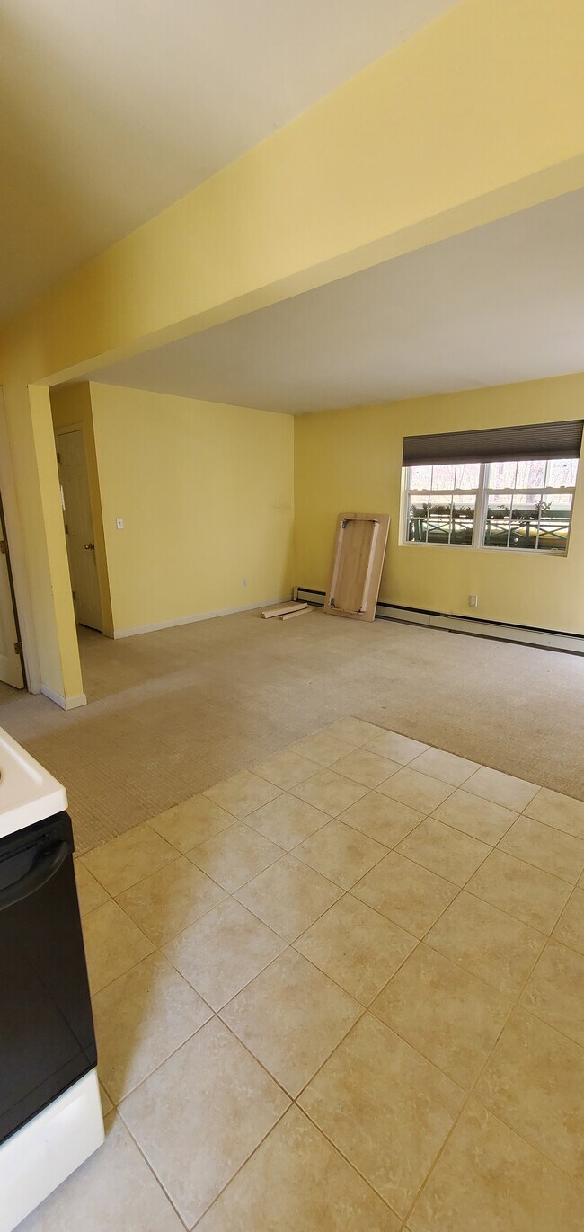 22 Bellhaven Rd Rentals in Bellport, NY