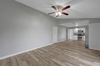 9849 Ridgecreek Rd in Boca Raton, FL - Foto de edificio - Building Photo