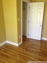 1953 Columbus Ave, Unit 3 in Boston, MA - Building Photo - Building Photo