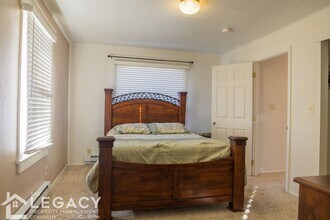 1203 E 5th St, Unit A in Casper, WY - Building Photo - Building Photo
