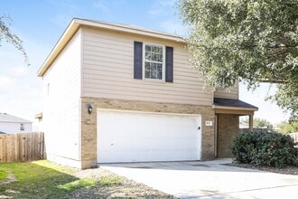 5907 Blonde Canyon in San Antonio, TX - Building Photo - Building Photo
