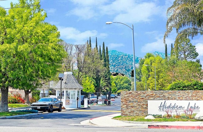8460 Samra Dr in West Hills, CA - Building Photo - Building Photo